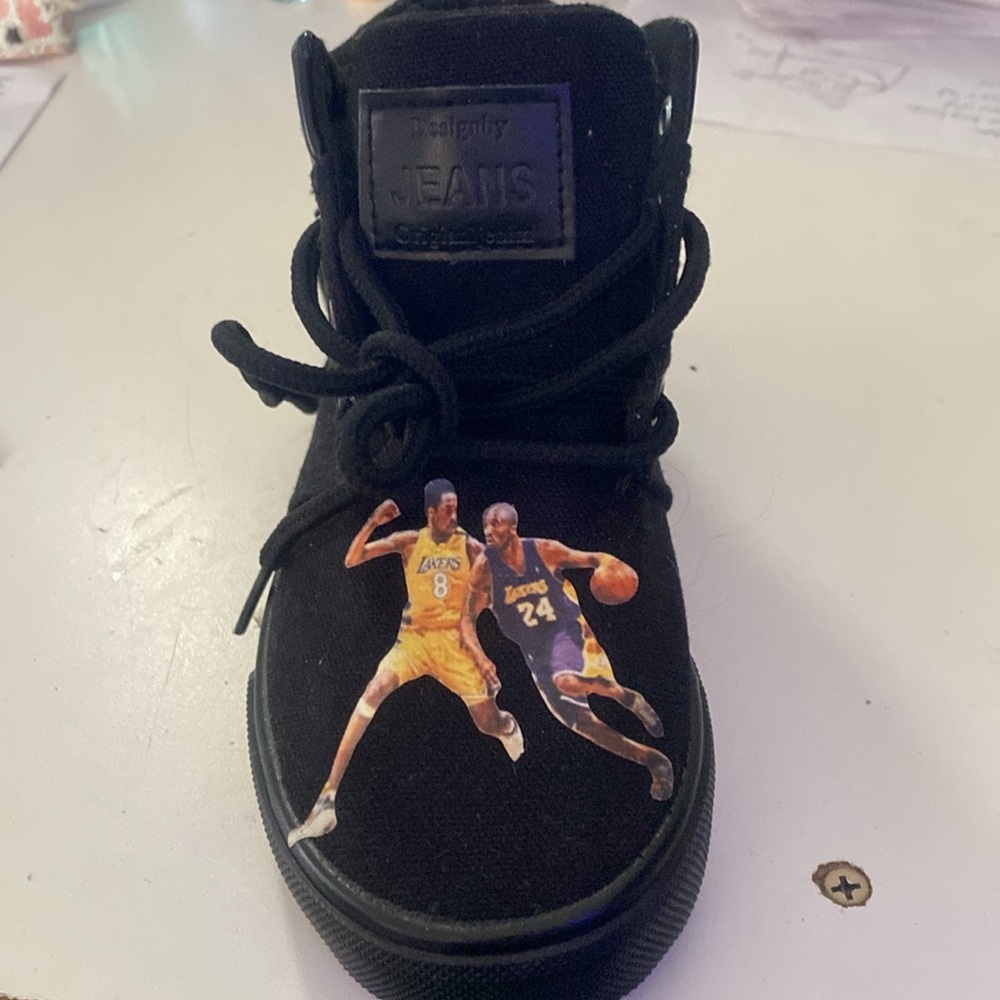 Lakers kobe custom shoes